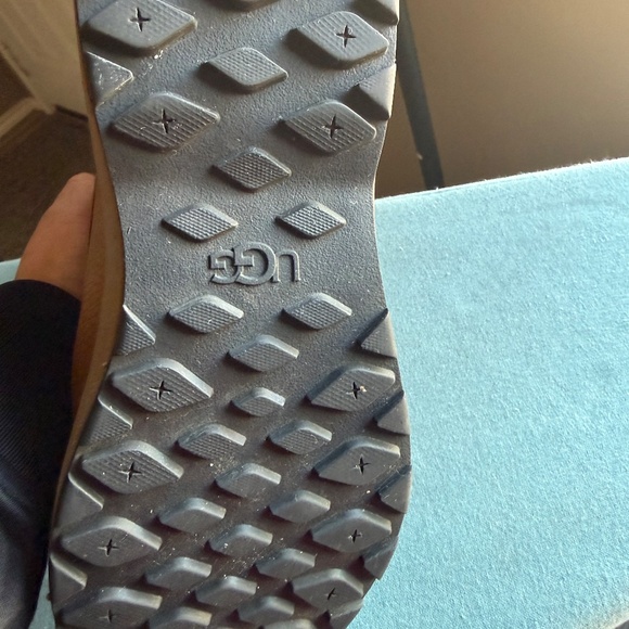 Women’s UGG Adirondack lll Winter Boots - Picture 5 of 8